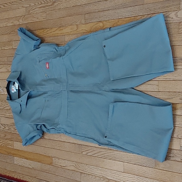 Dickies Utility Coverall Suit - Picture 12 of 12